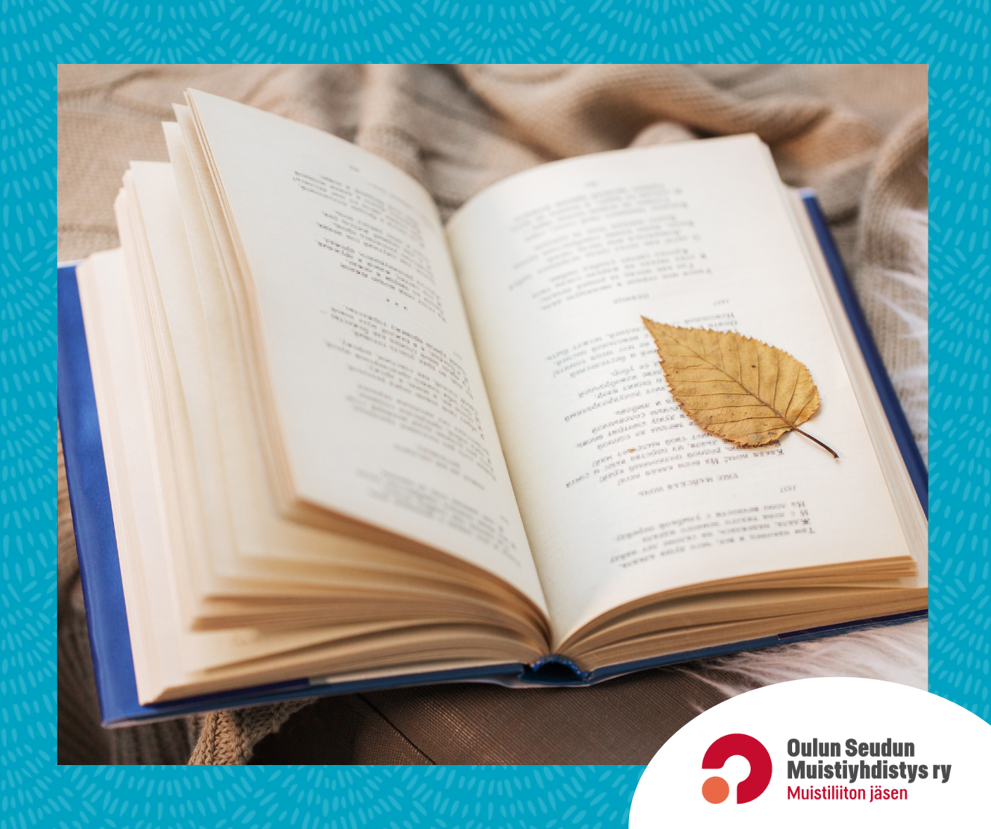 Runokirja jonka välissä on ruskalehti